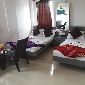 Hotel Atithi Palace